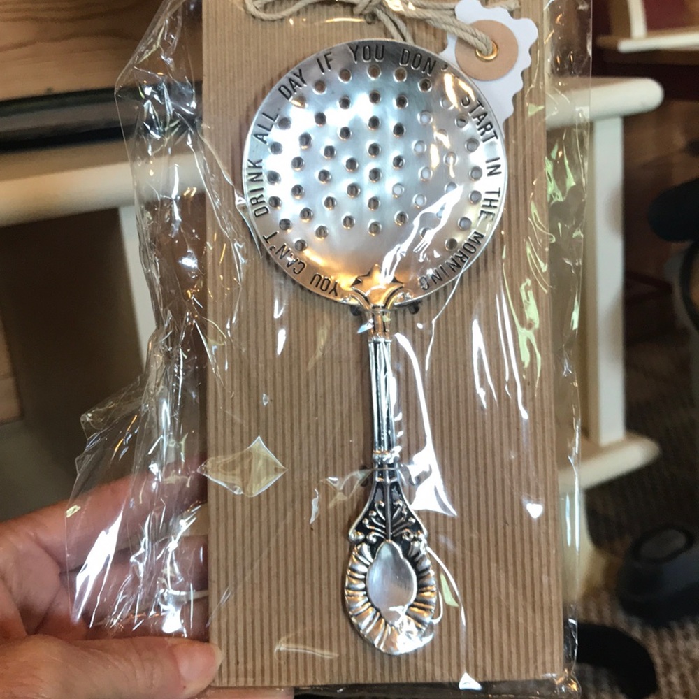 Circa bar strainer